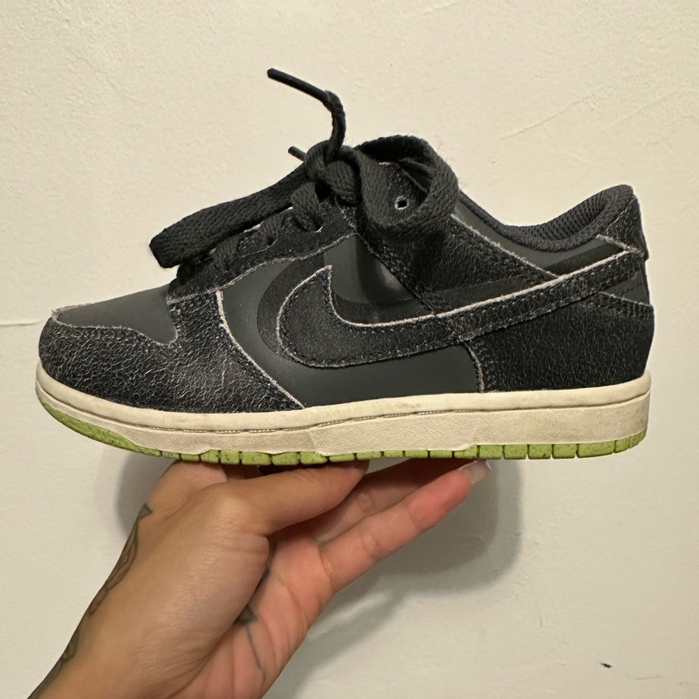 Nike dunk low ‘Halloween Charcoal’